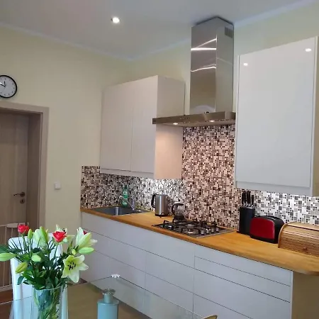Terry Apartman